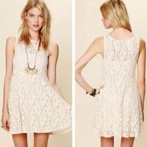 Free People “Miles of Lace” Dress 🤍 size M